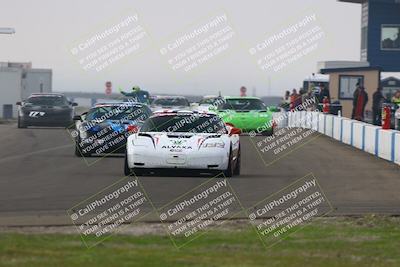 media/Jan-18-2026-CalClub SCCA (Sun) [[8bc6468723]]/Group 5 Race/Turn 1/